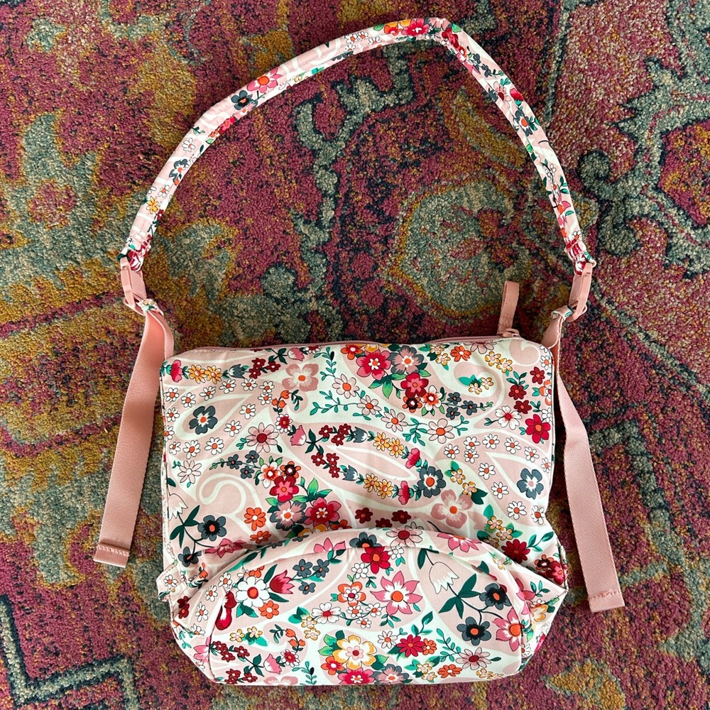 Vera Bradley | Women’s Pink/White/Red Floral Single Adjustable Strap Tote Bag OS - Picture 8 of 13